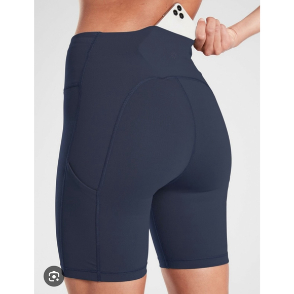 Athleta Pants - Women's Athleta Ultimate Stash Pocket 7" Athletic Shorts S Navy